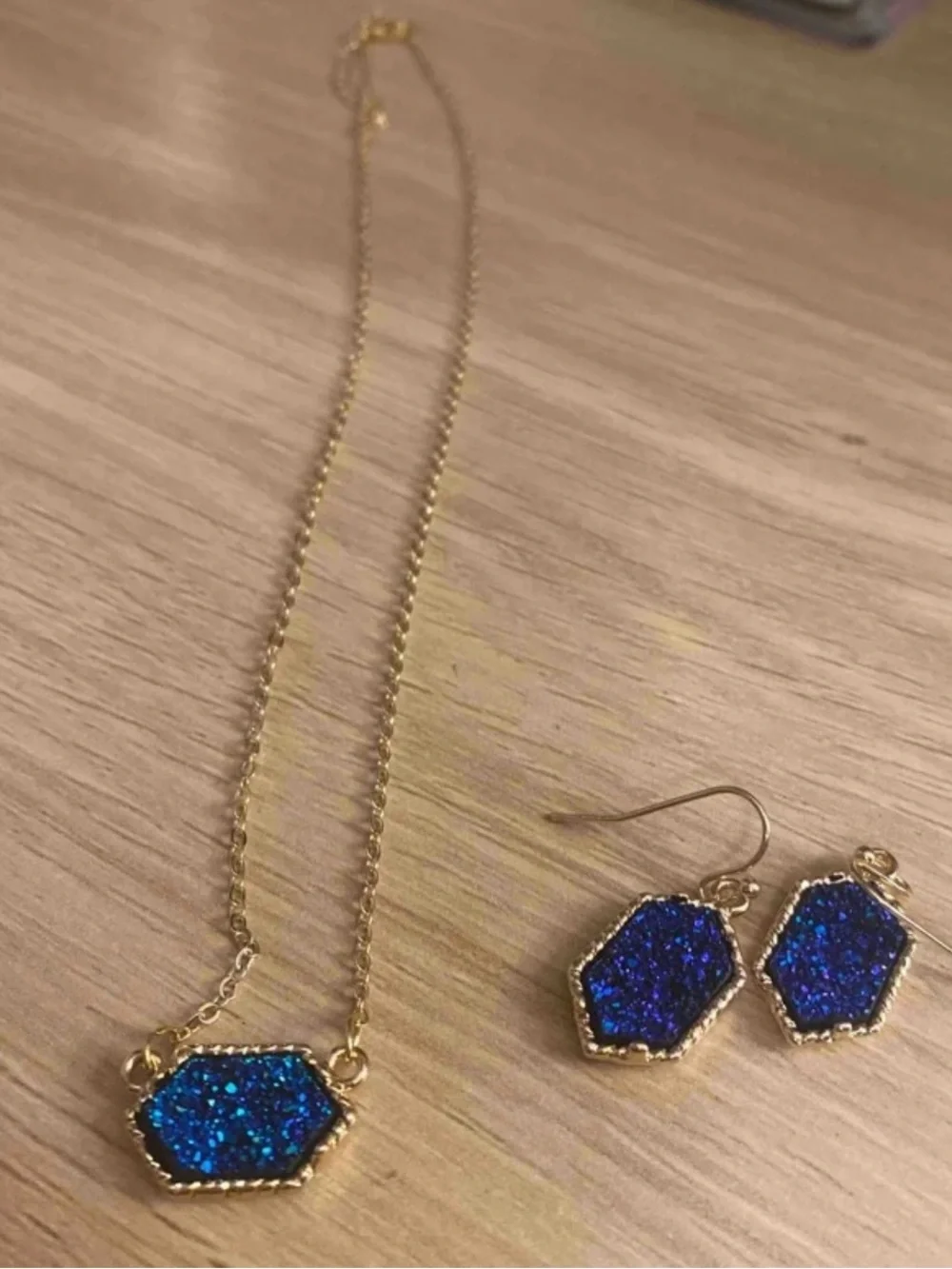 Abstract Metallic Blue Necklace + Earring Set NEW 🏷️